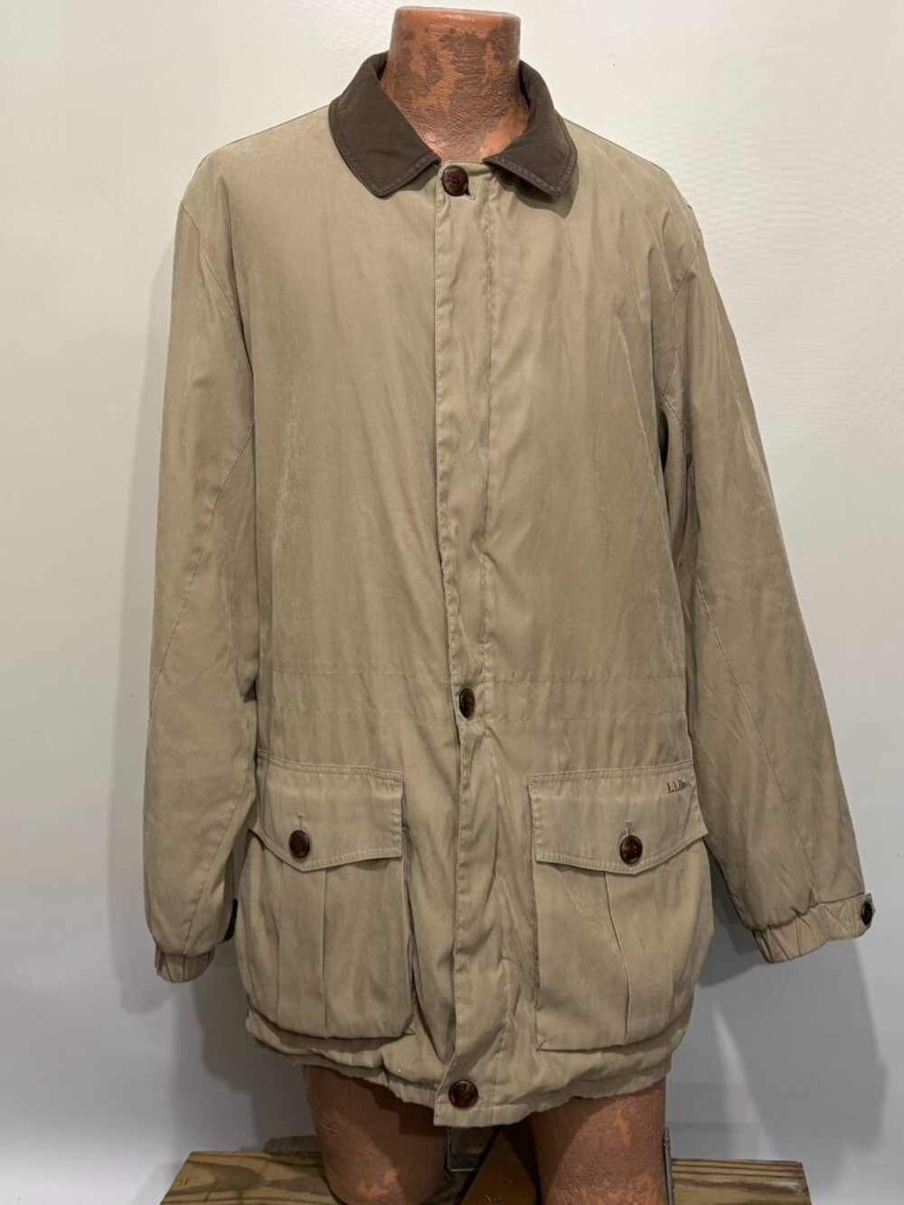 L.L. Bean Mens LT Large Tall Beige Field Barn Jacket Primaloft Insulation